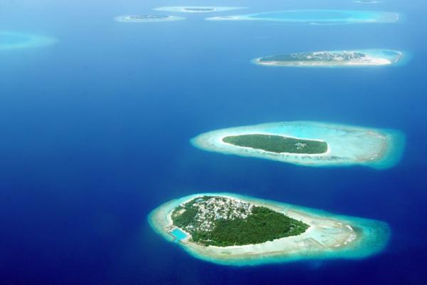 Îles disparues: qu'advient-il de leurs nations et de leurs peuples? Îles disparues: qu'advient-il de leurs nations et de leurs peuples?