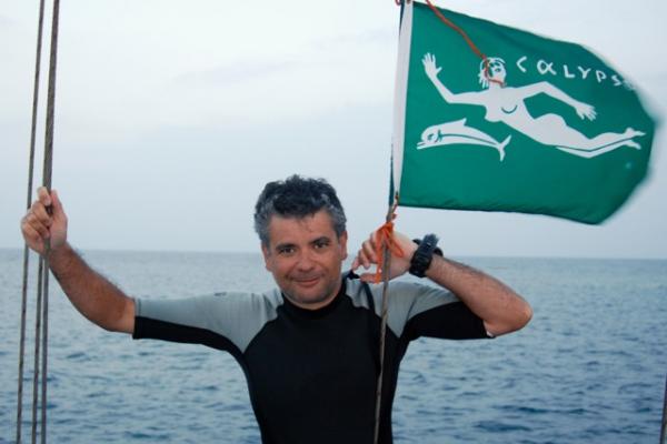 Journal de bord de Calypso: L’interview avec Tarik Chekchak, Directeur Science et Environnement Journal de bord de Calypso: L’interview avec Tarik Chekchak, Directeur Science et Environnement